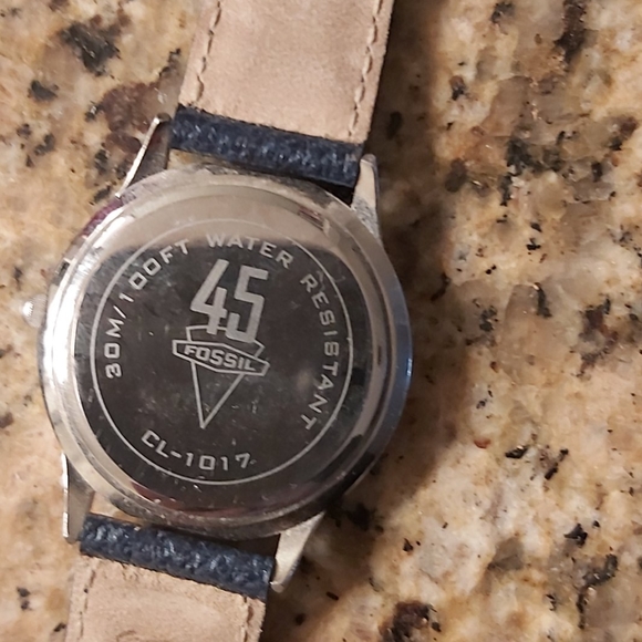 Fossil Watch - Picture 4 of 5